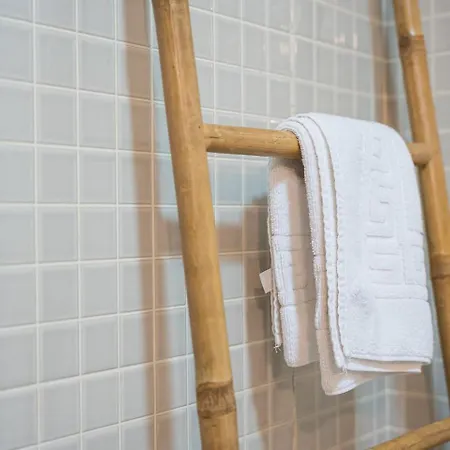 아파트 Guestready - Cosy With Balcony *