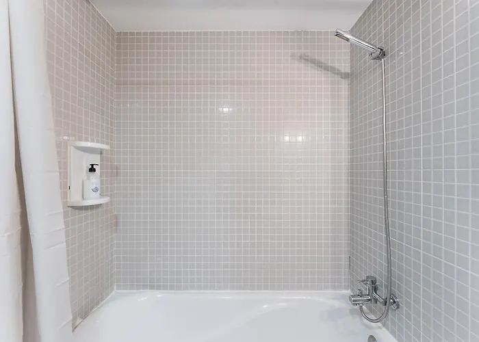 Appartement Guestready - Cosy With Balcony Aveiro